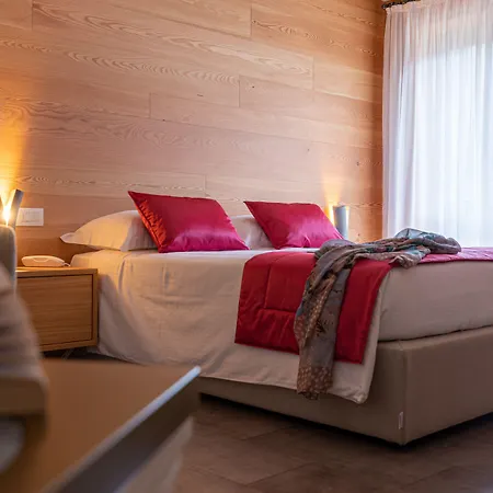 Meuble La Betulla Отель Киеза-ин-Вальмаленко